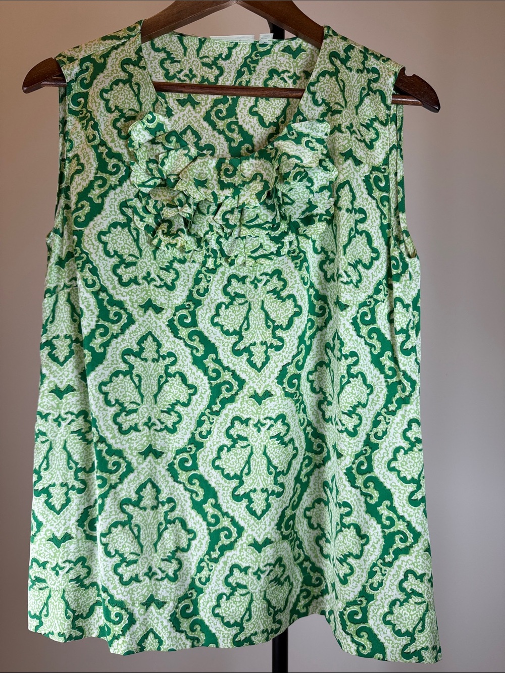 Halogen Green and White Sleeveless Ruffle Neck Top